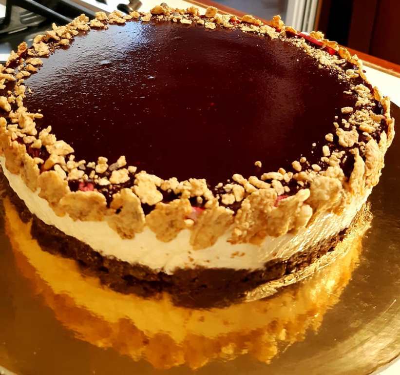 Cheesecake ai frutti di bosco con cereali